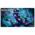 UP - Magic: The Gathering : Tapis de jeu à bords cousus : Alela [Série Commander 8]