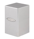 deck box Satin Tower Ultra Pro. Peut contenir 100 cartes. Couleur argent métallisé.